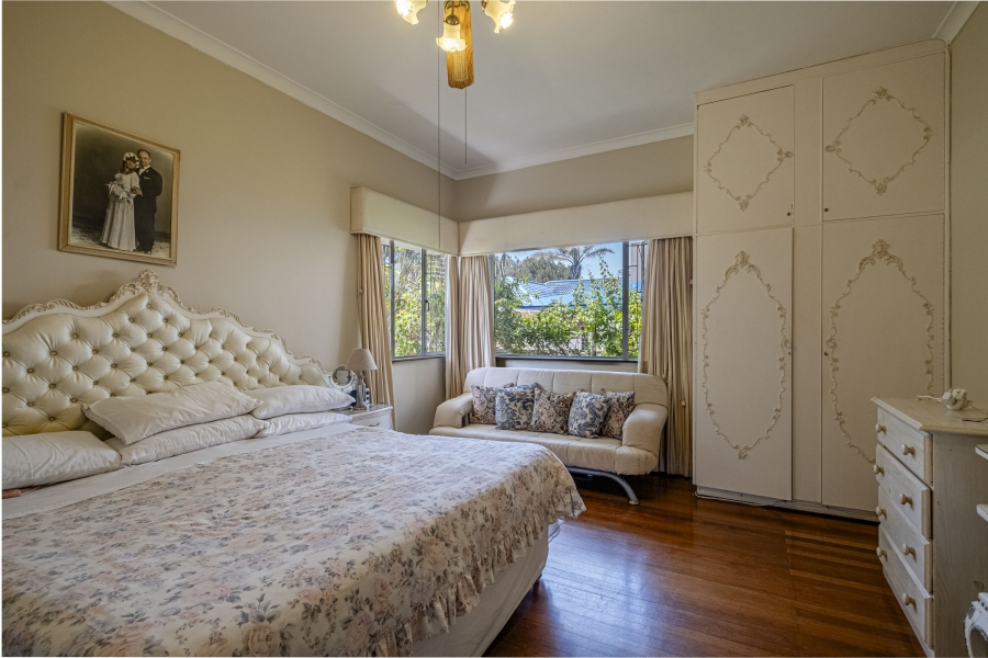 13 Bedroom Property for Sale in Summerstrand Eastern Cape